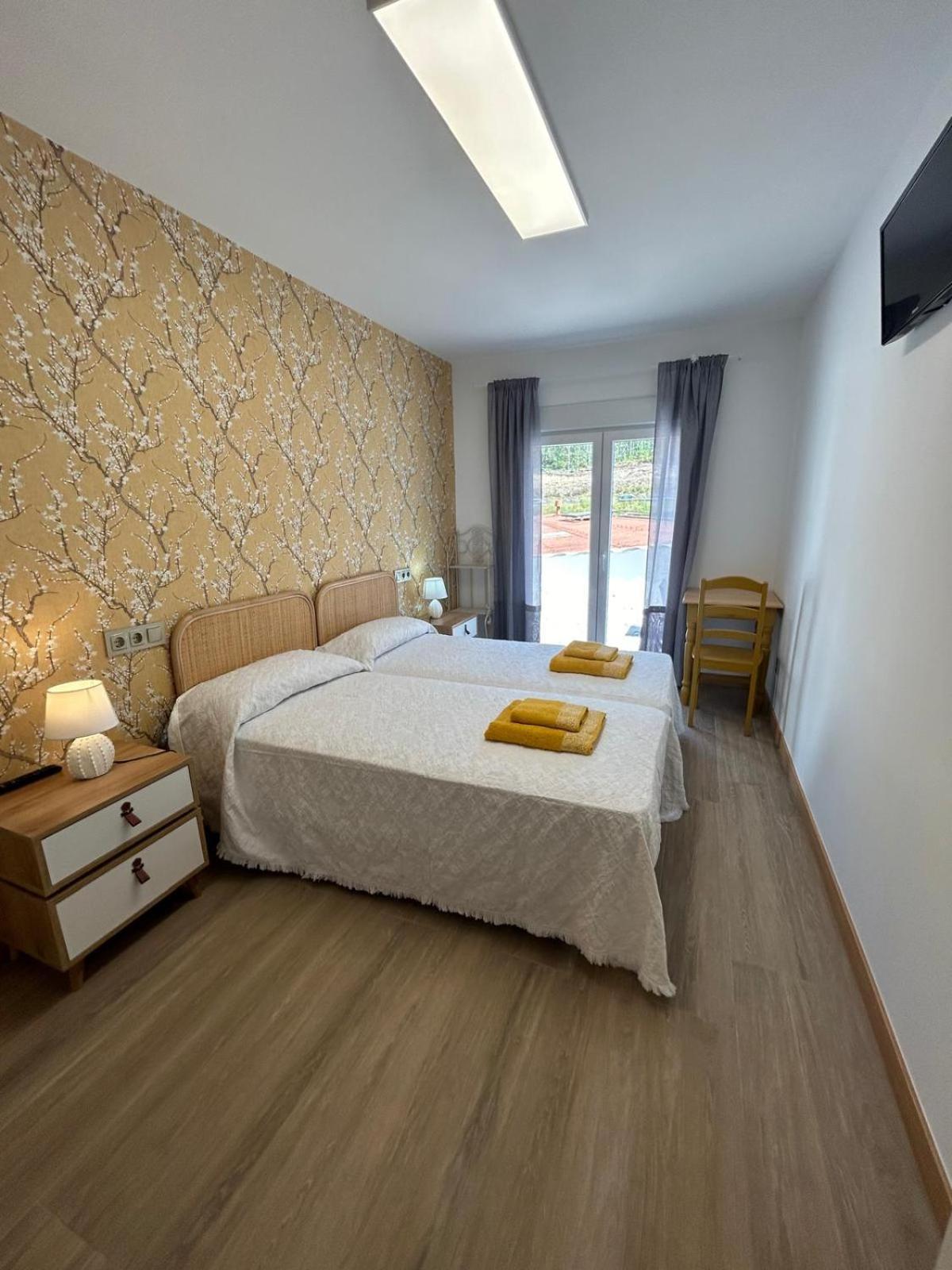 Apartamentos Torres Del Milladoiro Амес Экстерьер фото